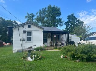 704 W Long St, Mountain Grove, MO 65711