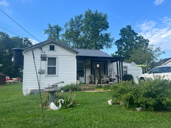 704 W Long Street, Mountain Grove, MO 65711