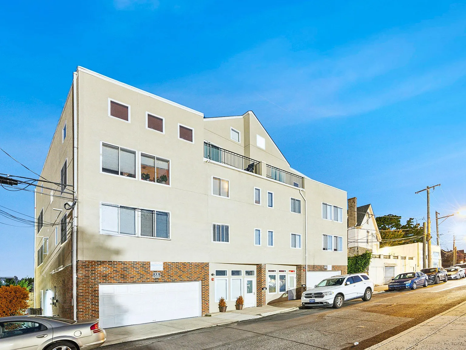 508 Martin Street — Photo 3