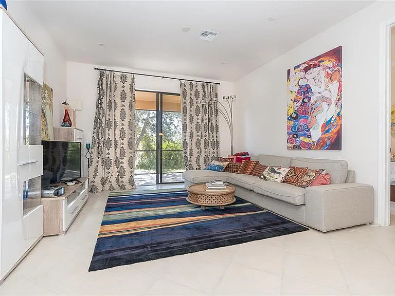 431 Albatross Rd — Photo 12