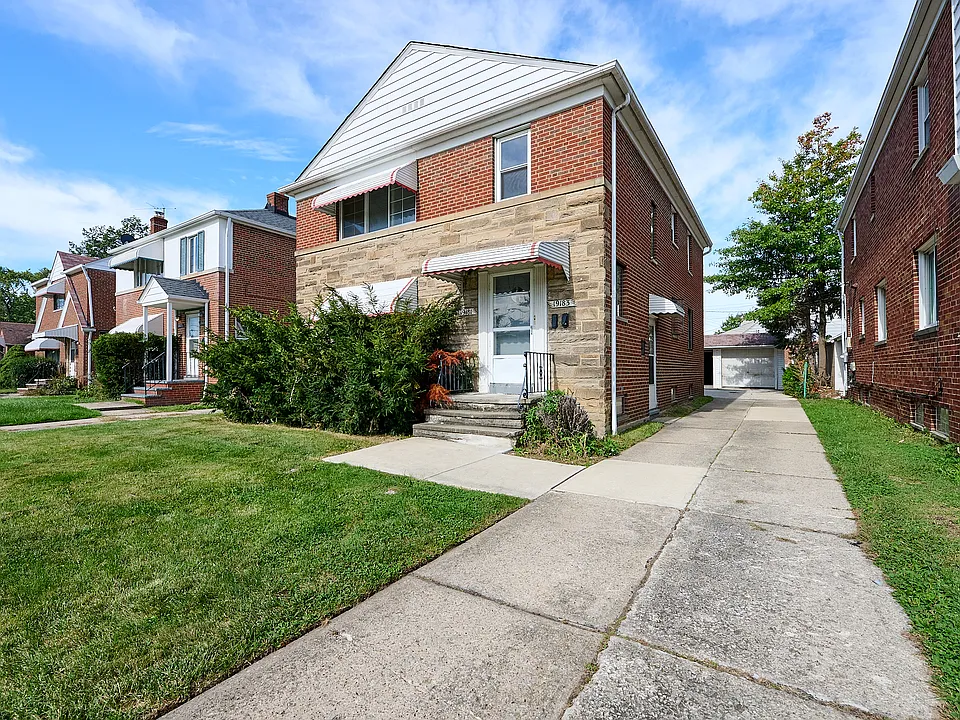 19181 Lakeshore Blvd