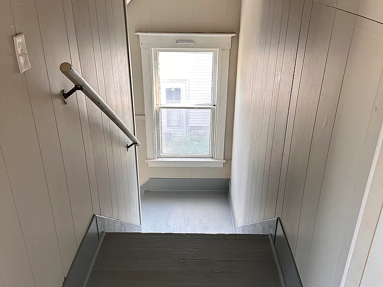 17-19 Peacock St #2 — Photo 16