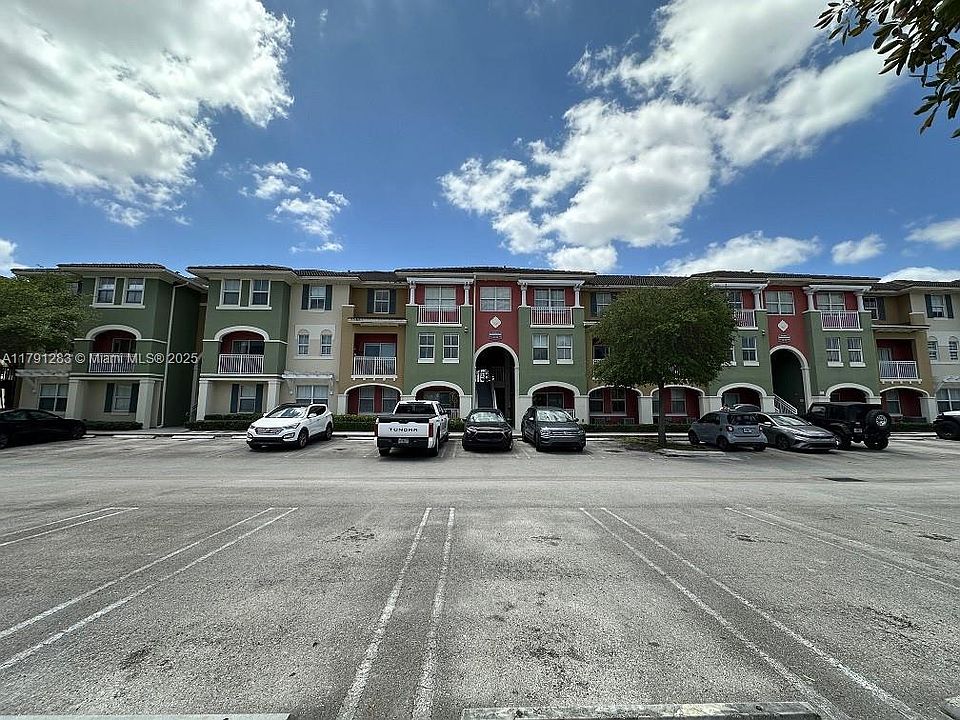 1st image of 11102 NW 83rd St APT 216