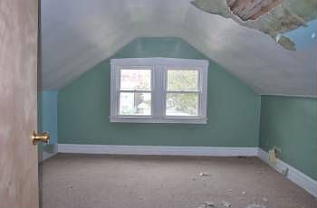 3rd image of 1628 S 58th Ct
