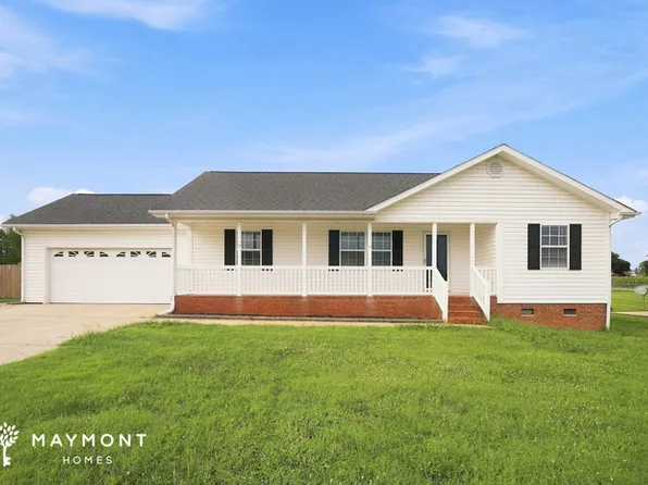108 Hayworth Ln, Statesville, NC 28625