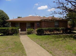 2050 Oates Cir, Dallas, TX 75228