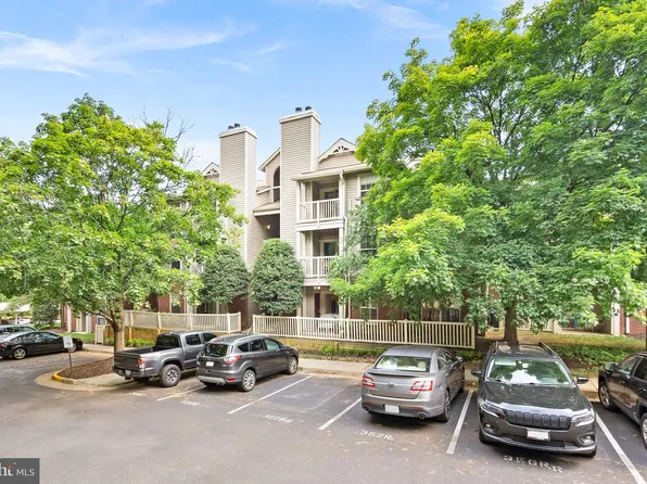 1725 Ascot Way #1725D, Reston, VA 20190