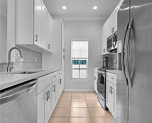 4th image of 4841 SW 32nd Ter #4841