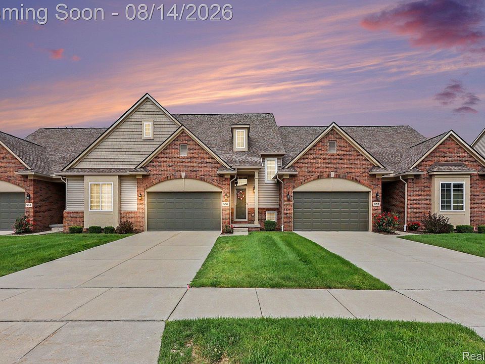1st image of 950 Sloane Ct