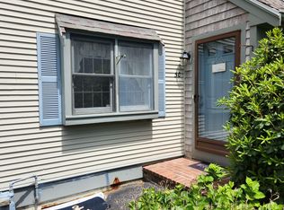 35 Santuit Pond Way UNIT 5C, Mashpee, MA 02649