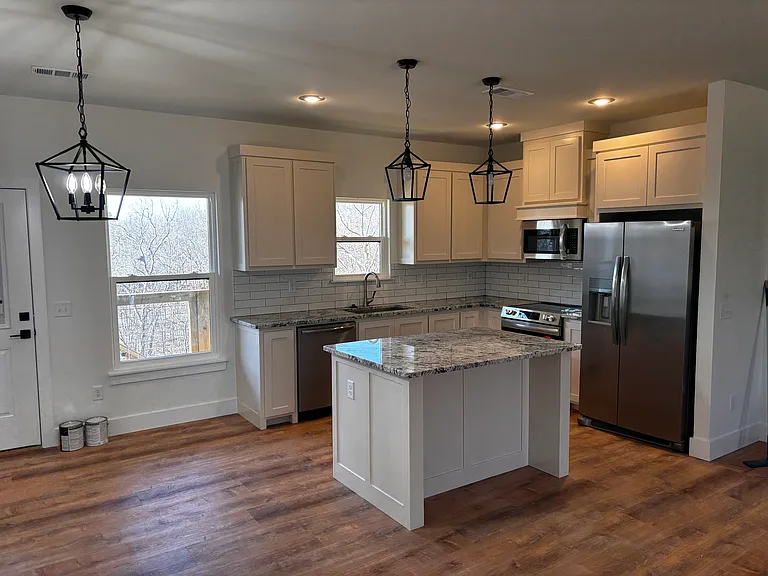 25 Skipton Dr — Photo 4
