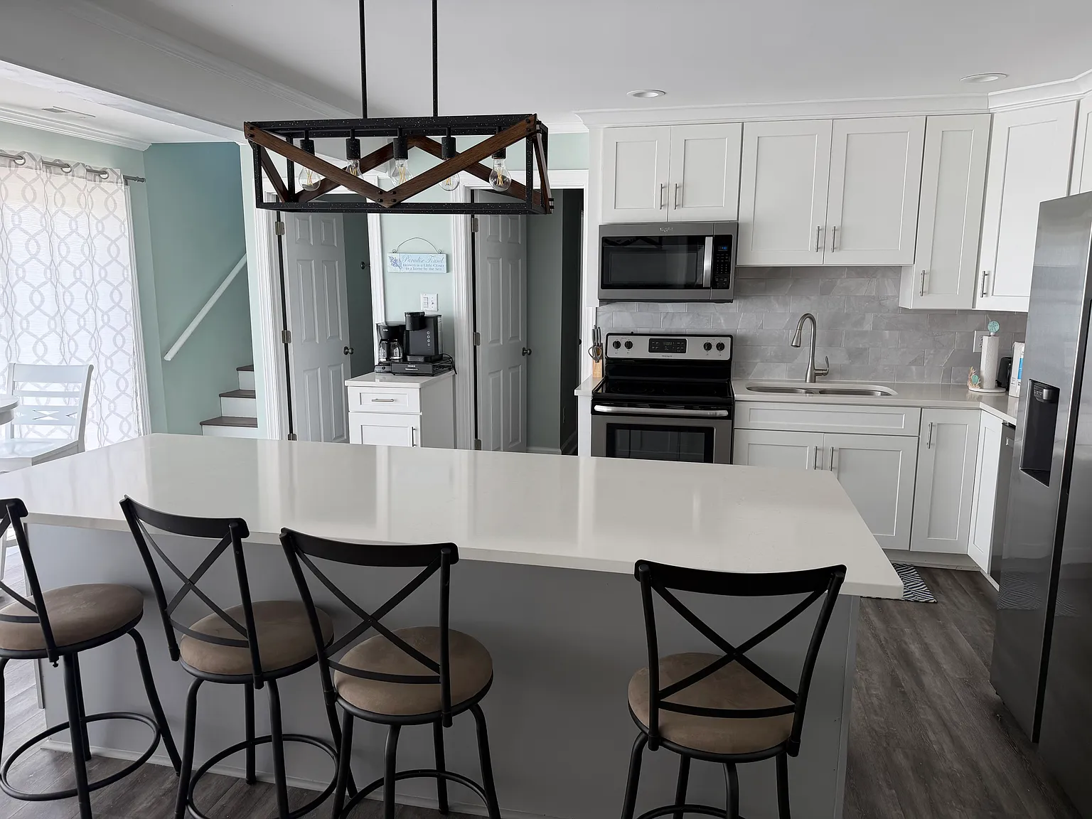 3 bed, 1596 sqft, $2,750 — Photo 3