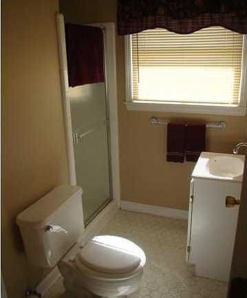 4th image of 2219 Landan Dr