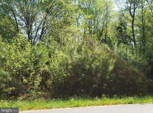 7640 Leedstown Rd, Colonial Beach, VA 22443