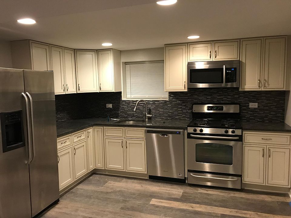 1st image of 5650 N Talman Ave