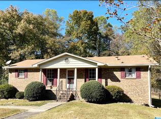 724 2nd Pl, Pleasant Grove, AL 35127