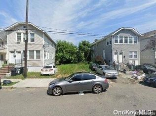 418 Beach 38th St, Far Rockaway, NY