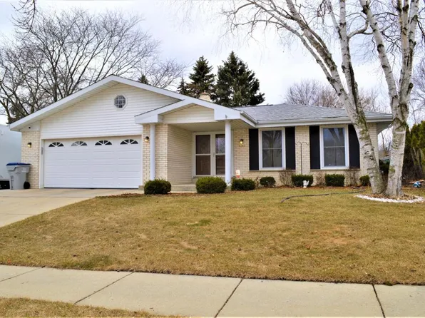 2341 W Birchwood Ave, Milwaukee, WI 53221