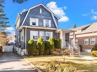 11 Alida St, Yonkers, NY 10704