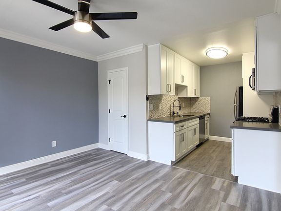 3rd image of 6201 Coldwater Canyon Ave APT 4