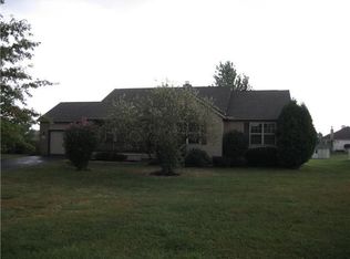 110 Jefferson Ridge Dr, Pataskala, OH 43062