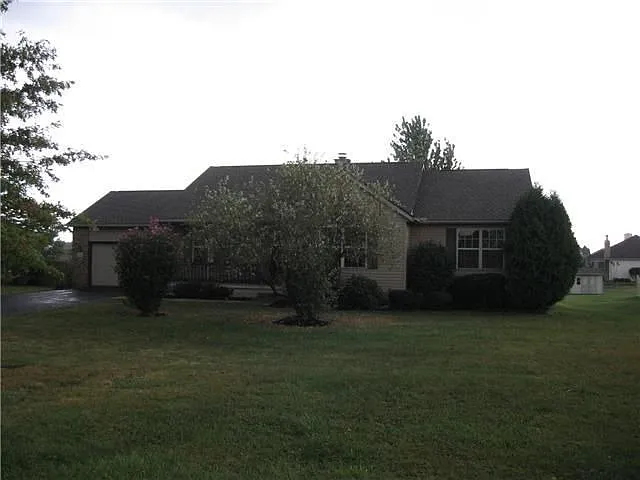 110 Jefferson Ridge Dr photo 1