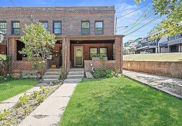 6410 Phillips Ave — Photo 2