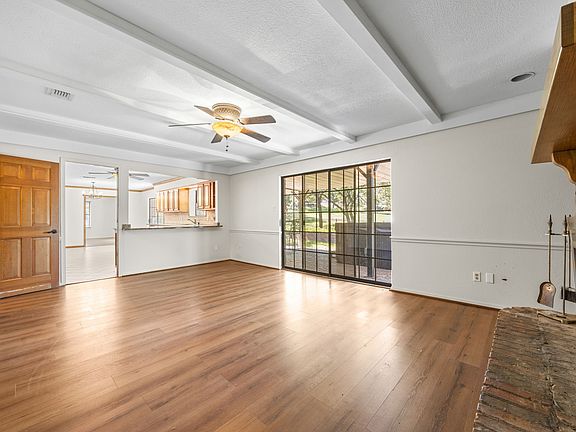 5th image of 612 Doaks Dr