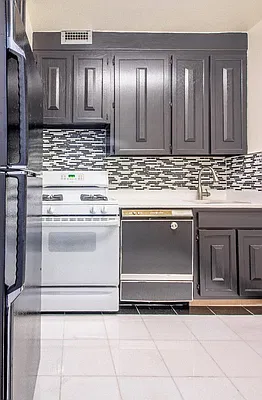 Rented by Keller Williams NYC | media 17