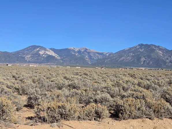  East of Quino Rd Tract A4 Parcel 3, El Prado, NM 87529-0000