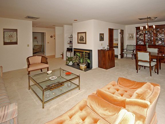 Living/Dining Rooms