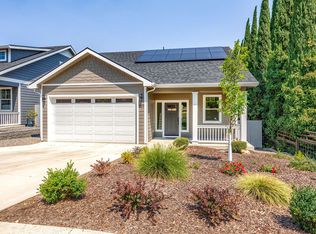 359 Otis St, Ashland, OR