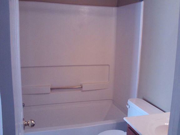 3rd image of 956 Charlotte Ln