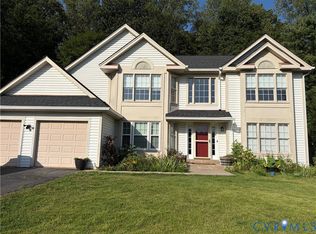 12 Wren Way Ct, Stafford, VA 22554