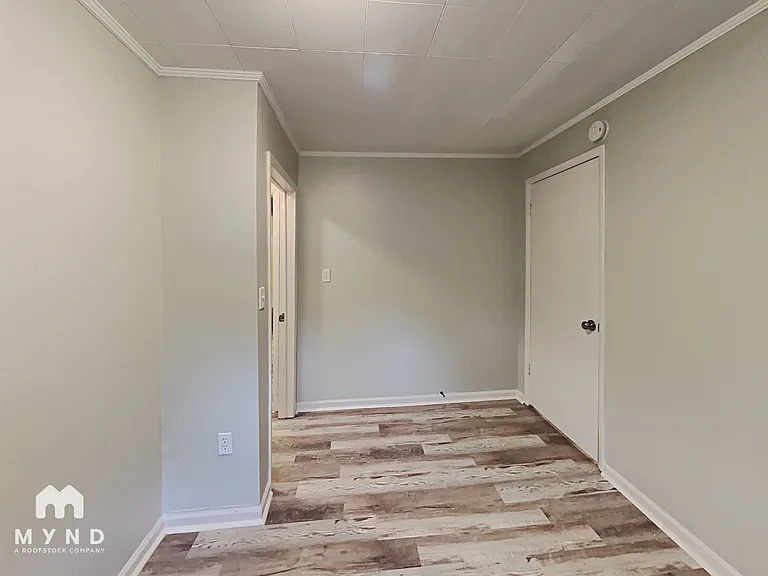 1445 Echols Dr — Photo 11