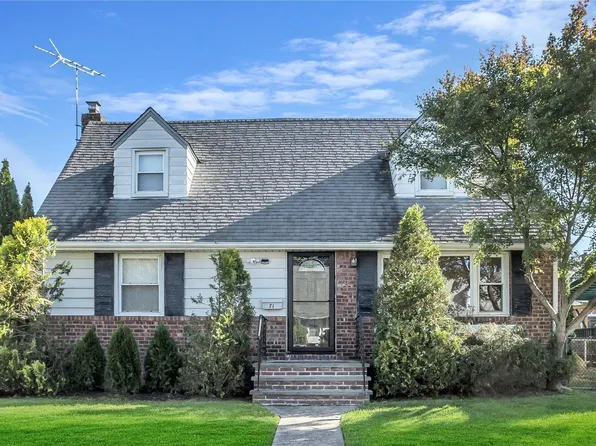 71 Shafter Avenue, Albertson, NY 11507