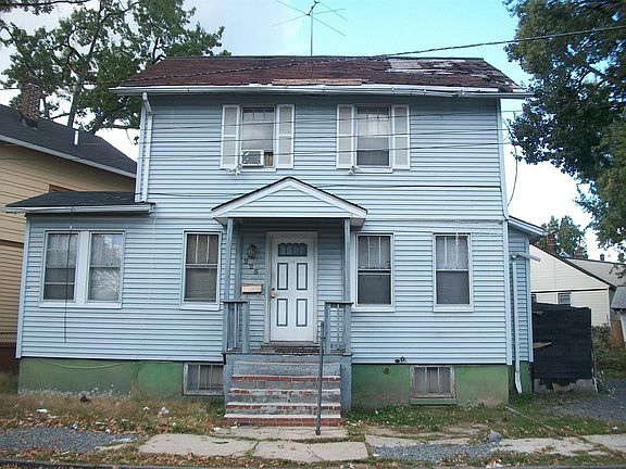 2nd image of 219-225 Brookdale Ave