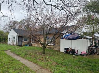 2161 Admiral Dr, Indianapolis, IN 46219
