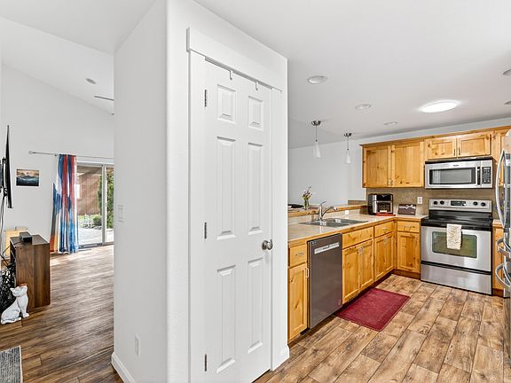 5th image of 2158 NW Kilnwood Pl