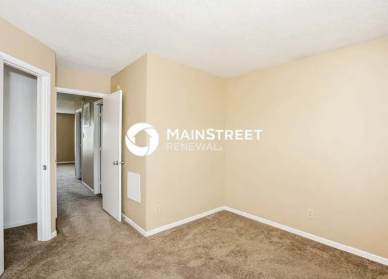 2114 Summer Breeze Way — Photo 10