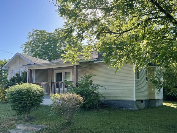3734 Seminary St