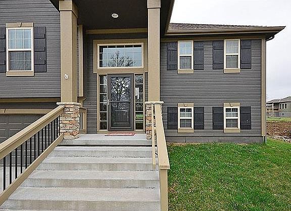 3rd image of 18114 Belinda Dr