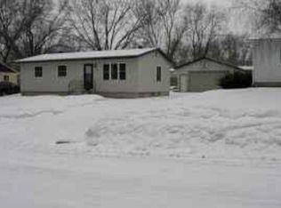 1922 Scott Ln, Madison, WI 53704
