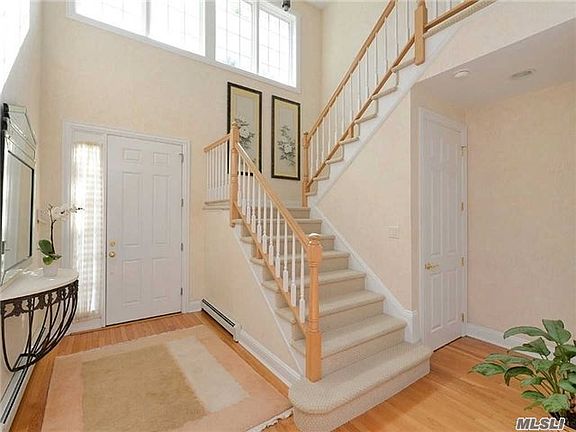 2nd image of 169 Harbor View Dr