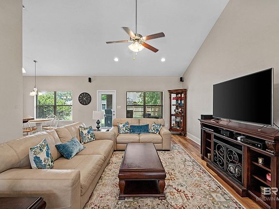 5th image of 24114 Limerick Ln