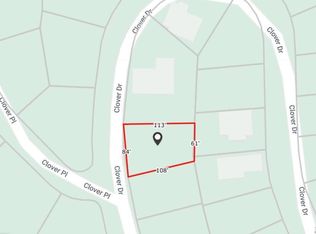 1897 Clover Dr, Willits, CA 95490