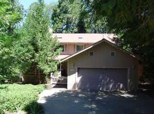 710 Sugarbush Ln, Murphys, CA 95247