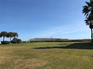 26003 Flamingo Dr, Galveston, TX 77554