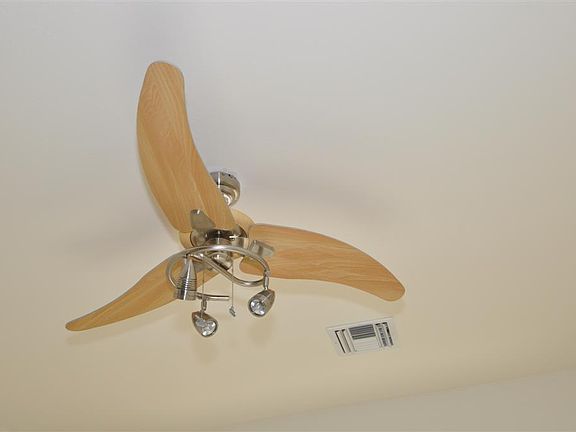5th image of 6318 N 175TH Avenue
