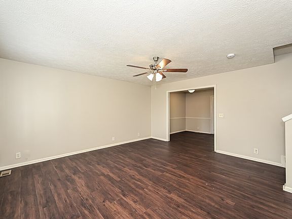 5th image of 412 Elegance Way